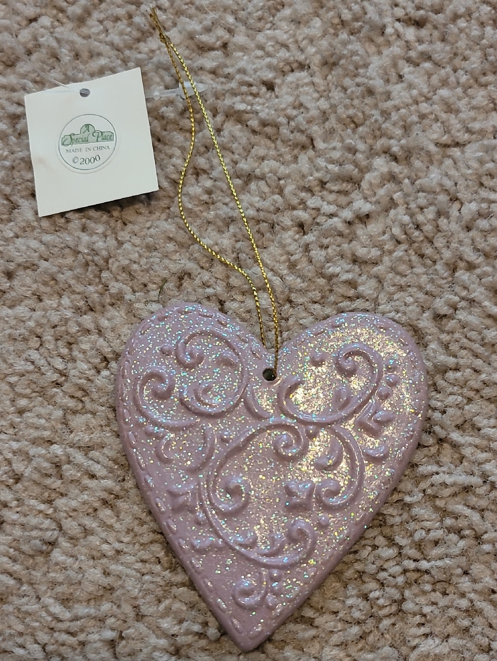 Ceramic Pink Glitter Heart Ornament - Elegant Hanging Decoration